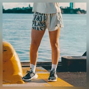 adidas Run Fast Inner Briefs Running Shorts Women - linen green Size Medium